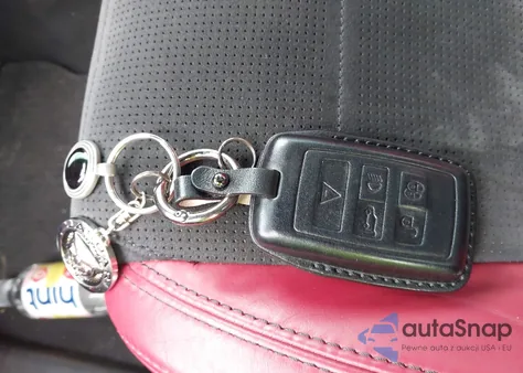 2022 Jaguar F-Pace Svr P550 Awd Automatic z USA, uszkodzony, nr VIN SADCZ2EE8NA693828